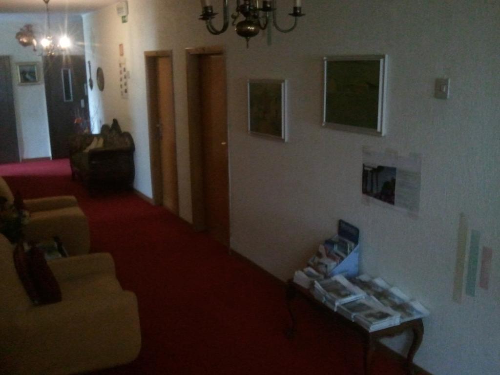 Hotel Lux Мерано Номер фото
