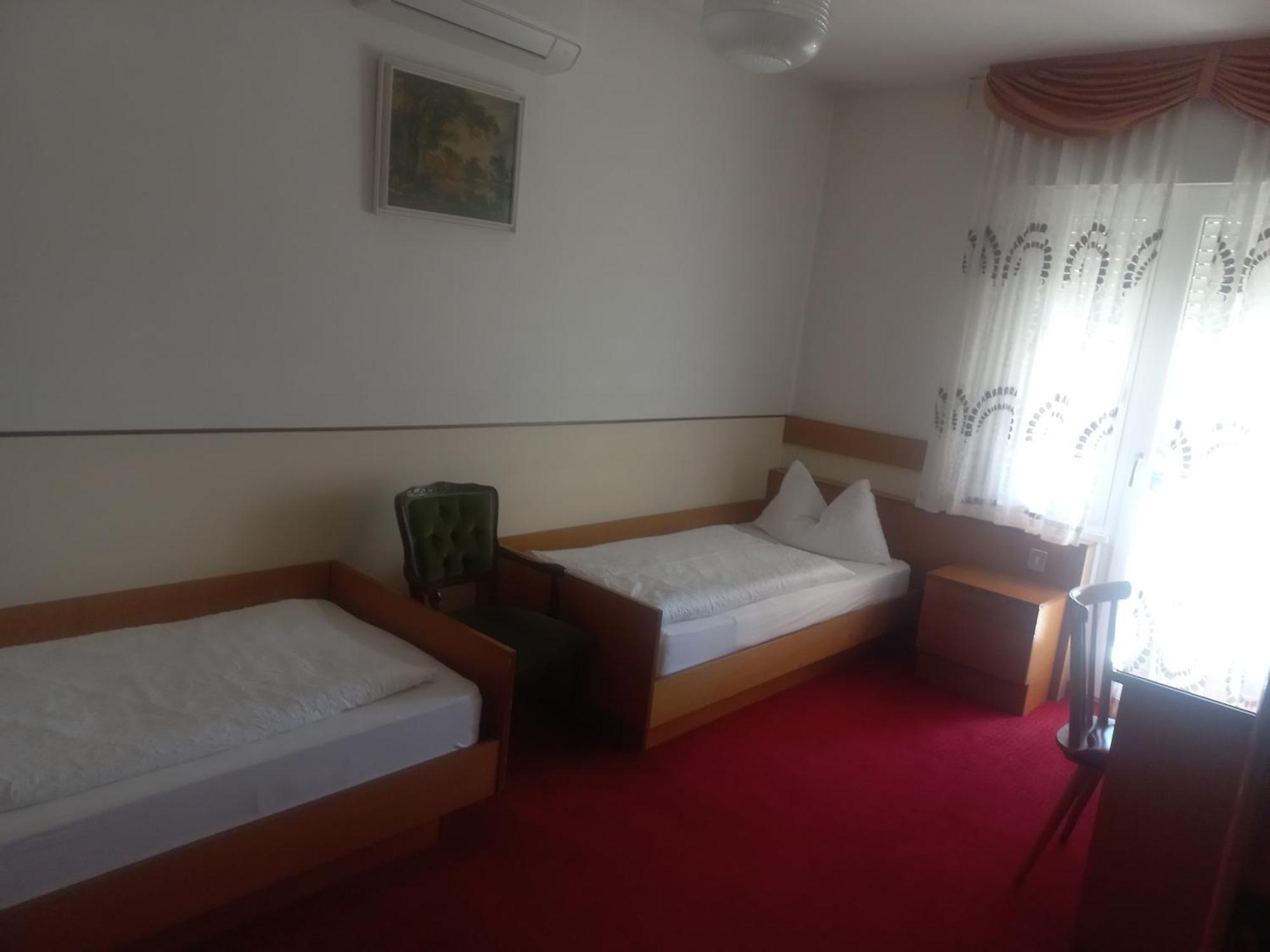 Hotel Lux Мерано Экстерьер фото