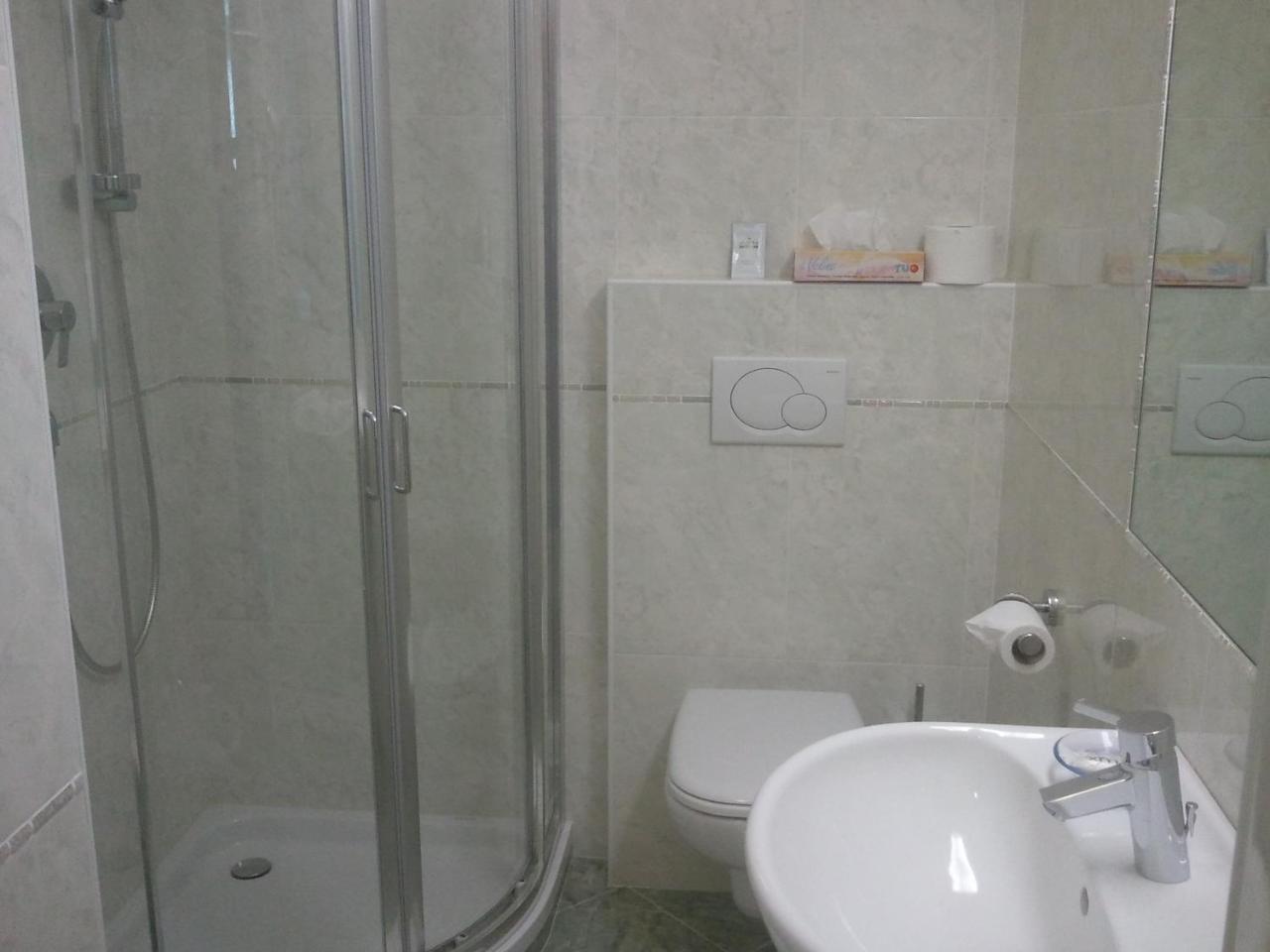 Hotel Lux Мерано Экстерьер фото